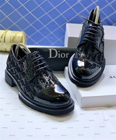 dior men's dress shoes.